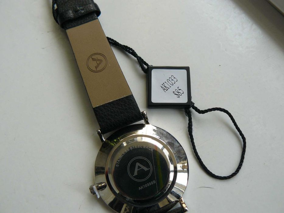 Ceas Barbati AKRIBOS XXIV AK 1033SS Nou USA Mecanism Quartz