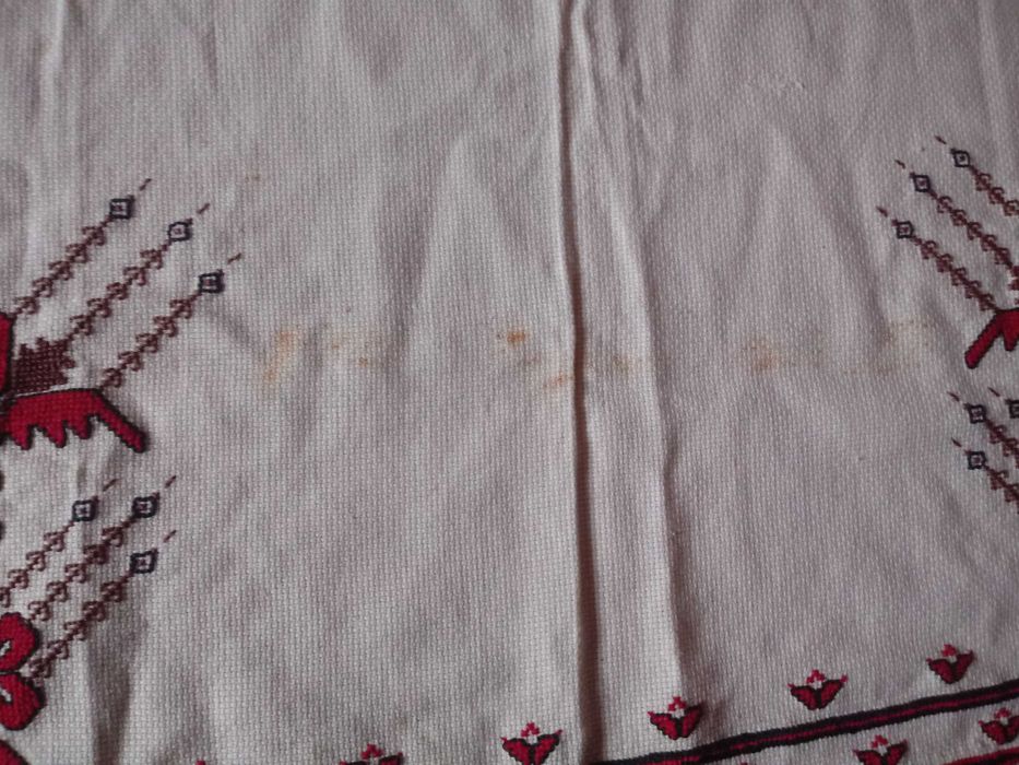 Ковьор ръчно бродиран