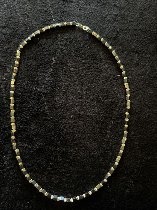 Дизайнрски бижута