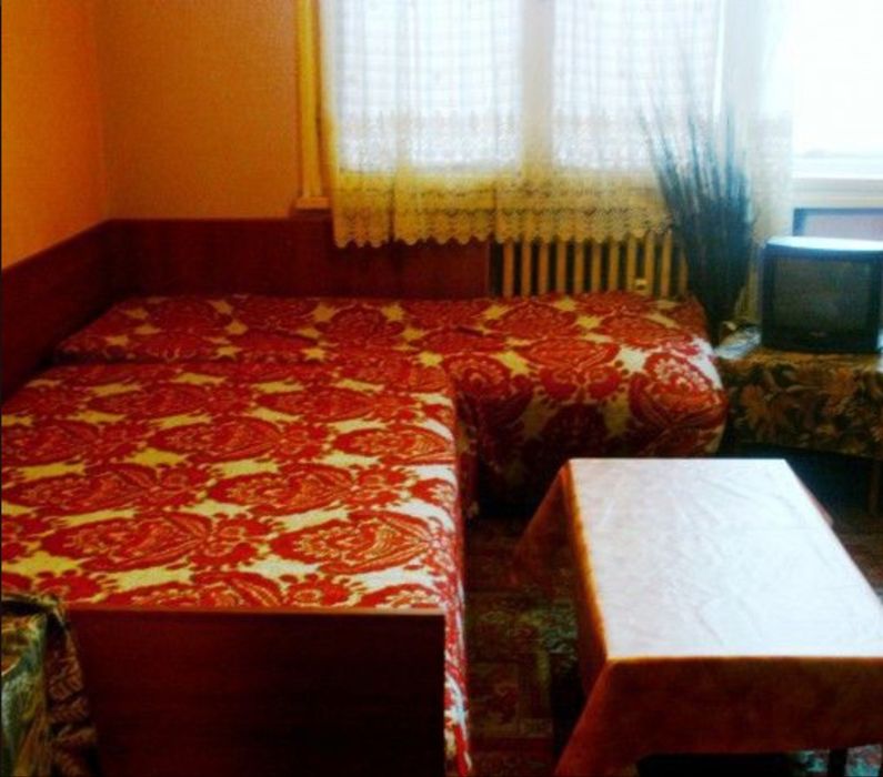 Стая под наем в центъра на София. Подходяща за жена/студентка