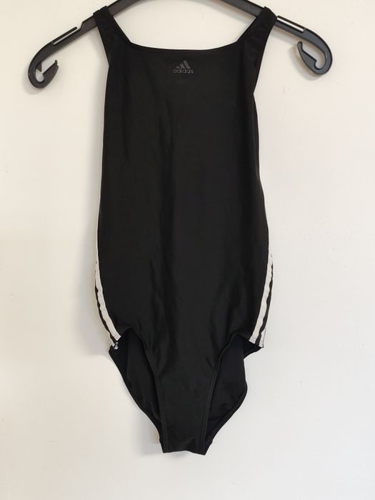 Adidas costum de baie