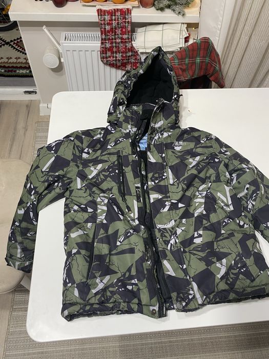 Куртка зимняя на мальчика