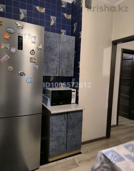 Ищу девушек на подселение Алматы срочнооо