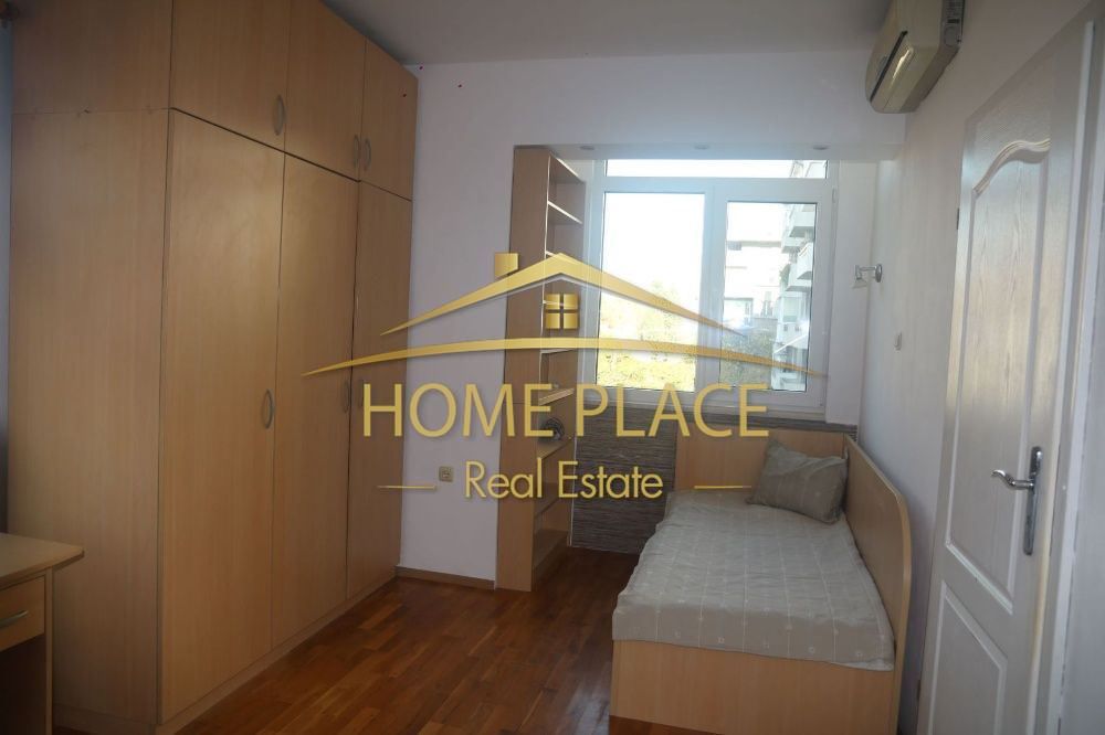 ТРИСТАЕН апартамент под наем - Общината