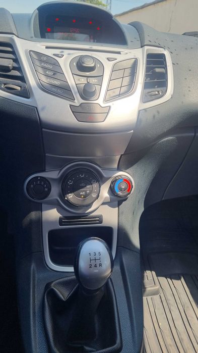 Ford Fiesta 1.4+GPL an 2012