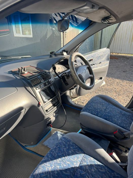 Продается Toyota ipsum