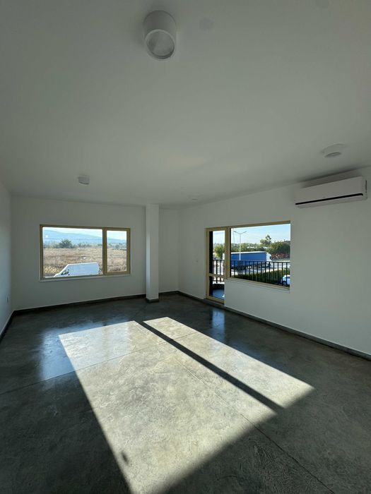 Дава се под наем Промишлена сграда в Пловдив, Беломорски - 120 кв.м за 10 € - Снимка #8