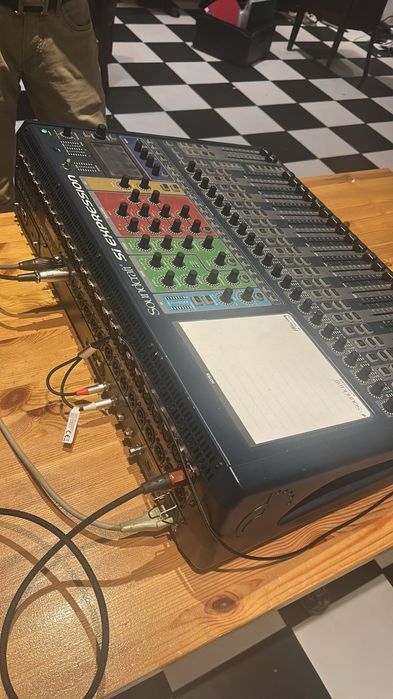 Soundcraft Expression 2