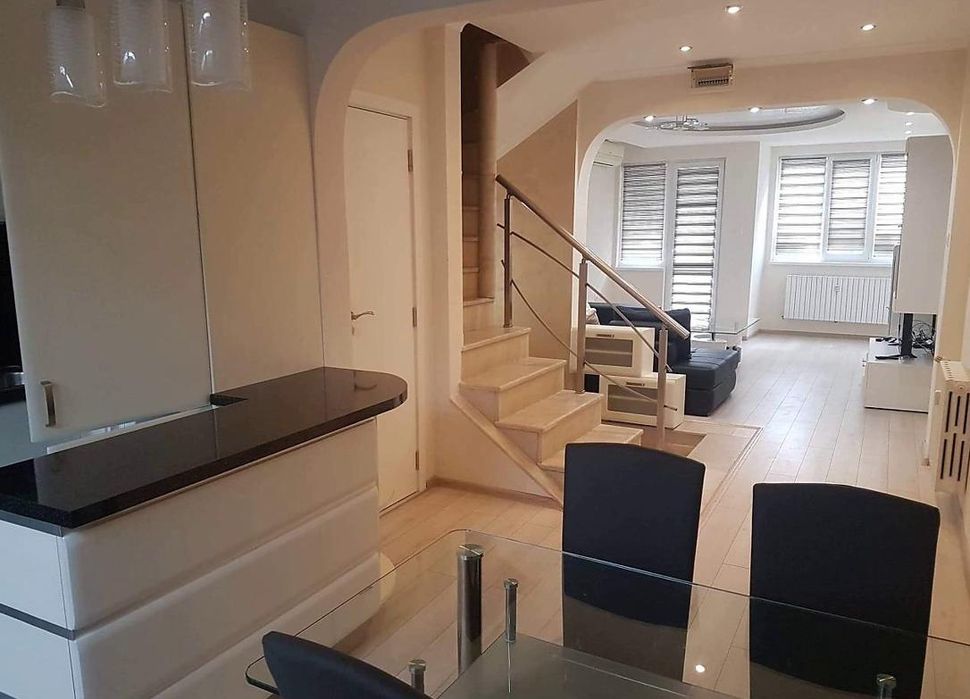 Дава се под наем Тристаен апартамент в Пловдив, Мараша - 100 кв.м за 600 € - Снимка #3