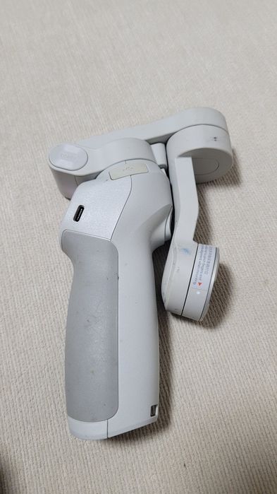 Stabilizator DJI OM4 DJI Osmo Mobile 4 Defect