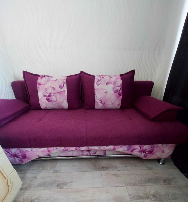 Продам диван 12000 тг.
