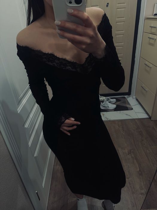 продам вечерние платья