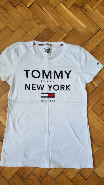 Бяла тениска Tommy Hilfiger
