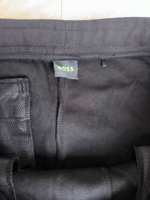 Мъжко долнище Boss Menswear M размер