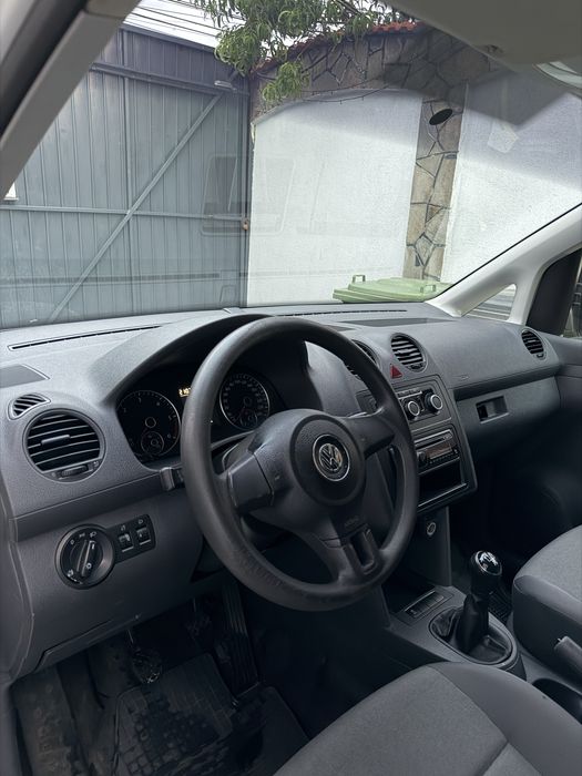VOLKSWAGEN Caddy 2014 — imagine 4