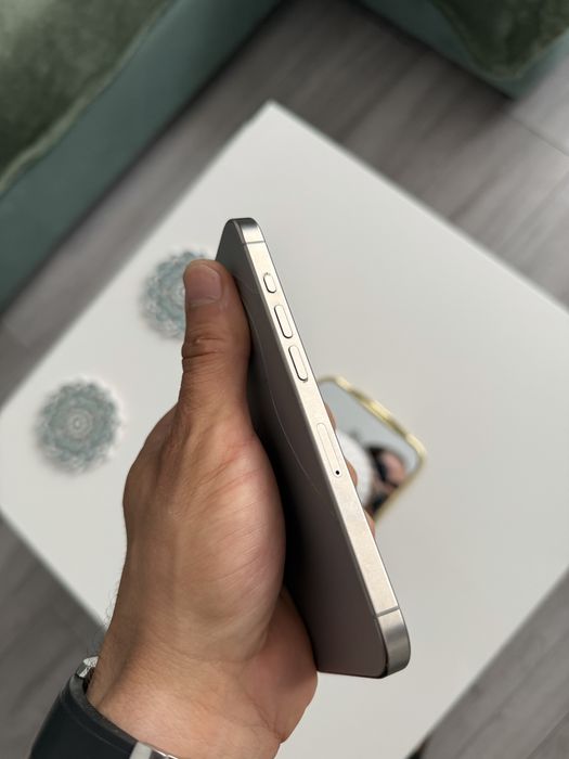Apple iPhone 15 Pro  | Titanium Grey