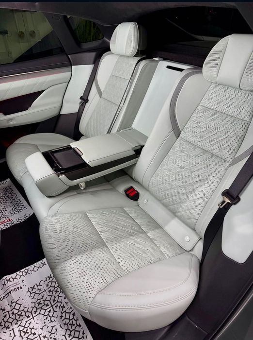 Zeekr 001 You Rest 2024