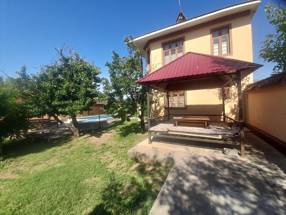 Сдается дача в чарваке,на БОЧКЕ