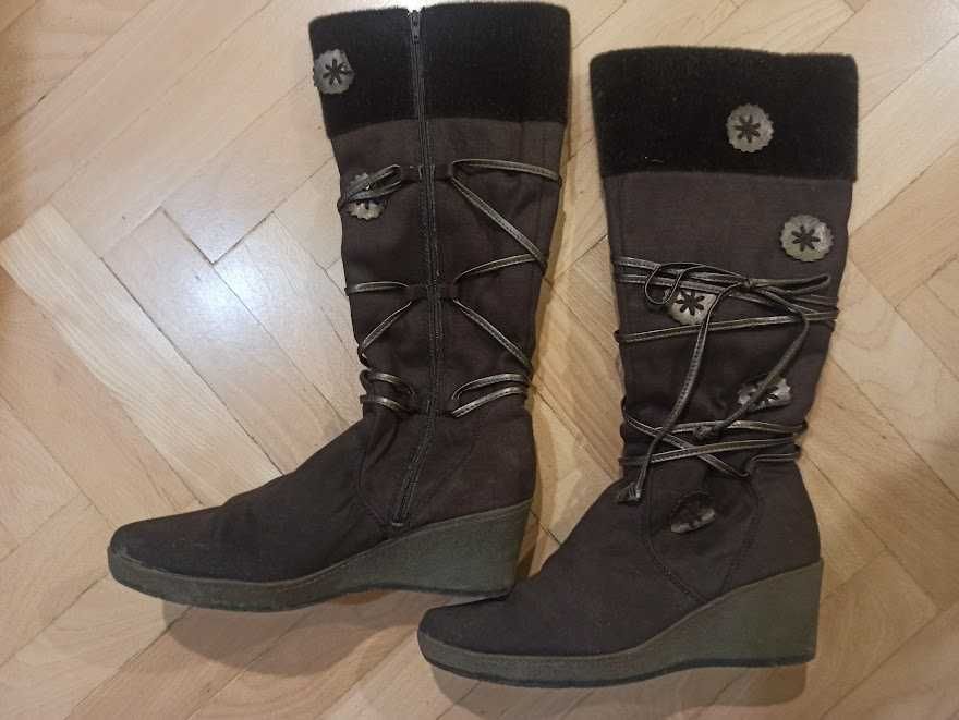 Дамски ботуши
Дамски ботуши