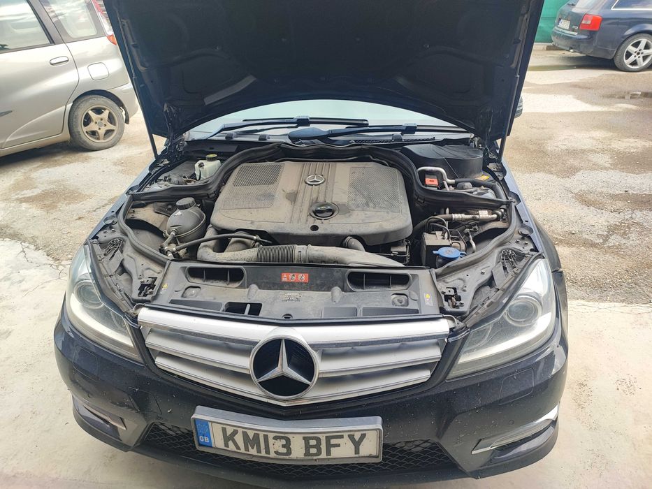 Мерцедес C 220 CDI 170 коня W204 AMG На Части