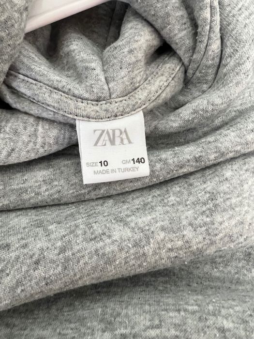 Суитшърт на Zara
