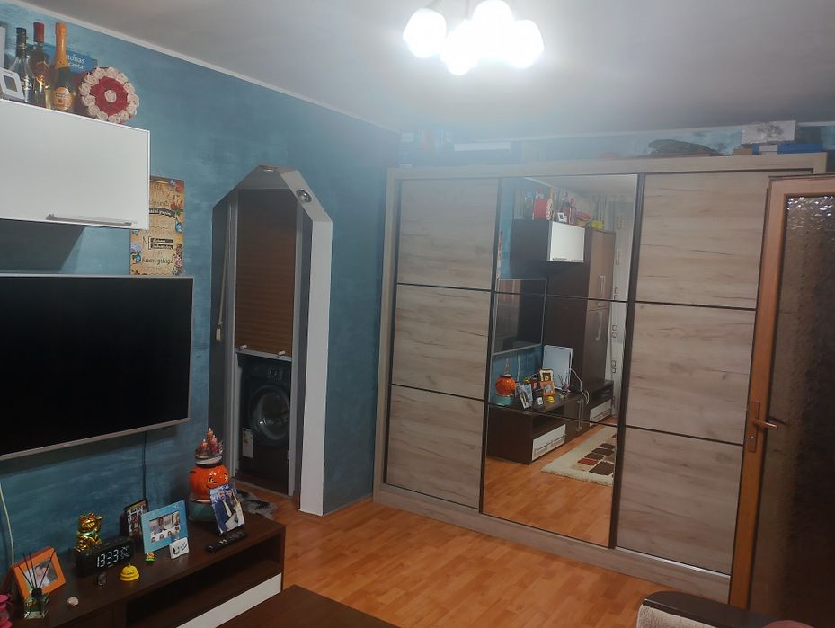 Apartament 2 camere  Strada principala Blv Traian vuia