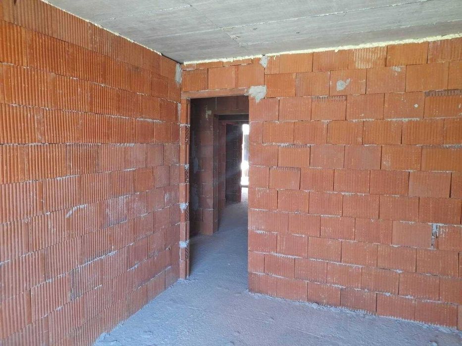 Продава се Двустаен апартамент в Пловдив, Христо Смирненски - 65 кв.м за 1424 €/кв.м - Снимка #1