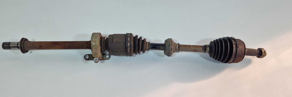 Предна Дясна Полуоска Хонда ЦРВ ЦР-В 2.0 Honda CRV CR-V 2.0 2001- 2007