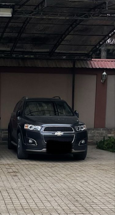 Продается Chevrolet Captiva 3+ в хорошем состаянии
