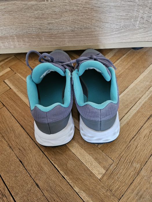 Оригинални маратонки 30 лв.