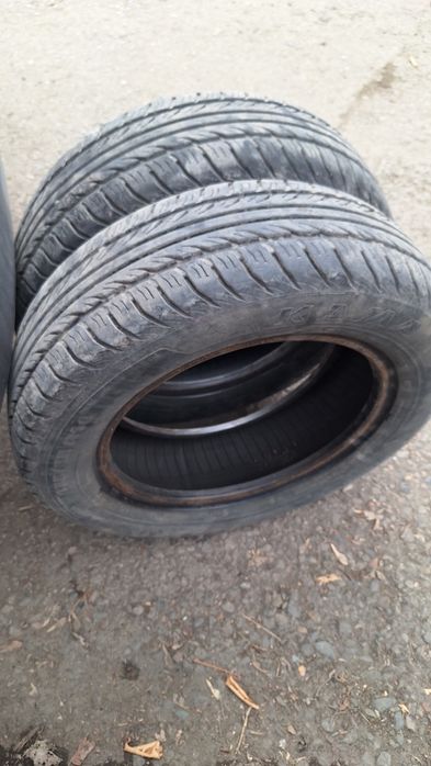 Продам автошины.