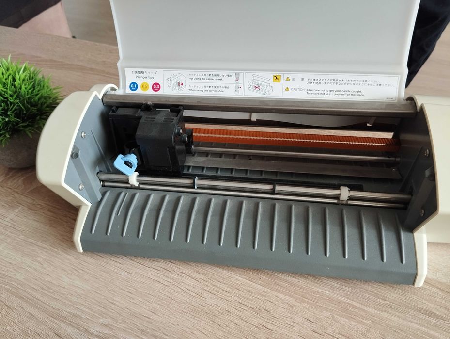 Плотер за рязане на фолио Craft Robo