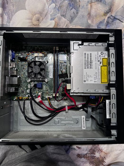 Компютър hp)))hp