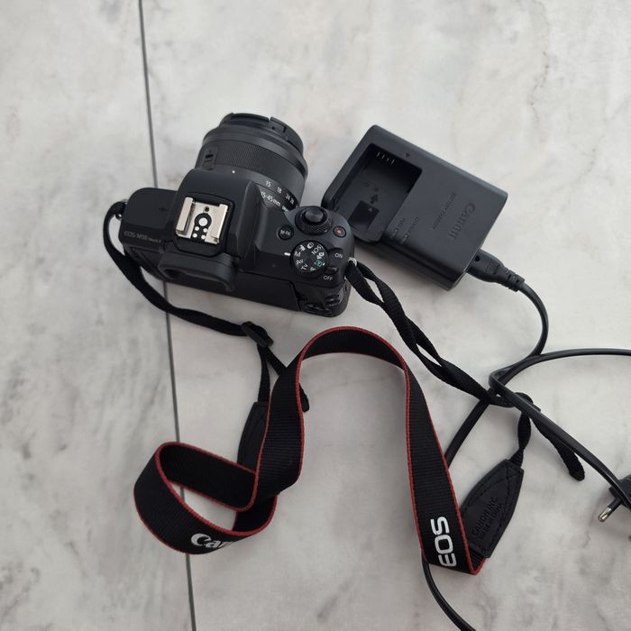 Aparat foto Canon EOS M50 Mark II