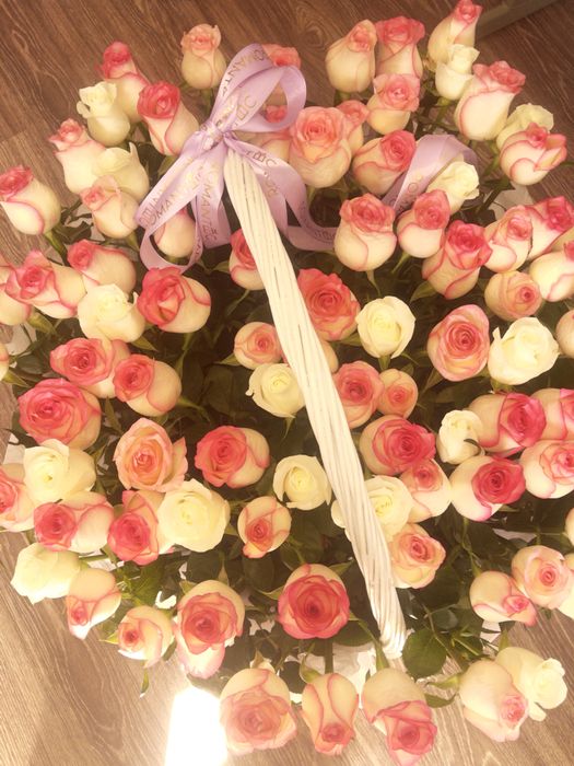 Продам шикарный букет из 101 розы