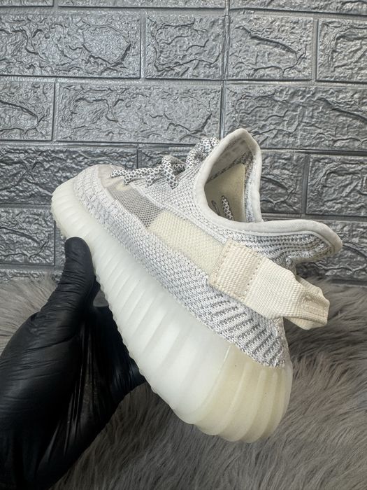 Yeezy 350 v2 Static Reflective Pk Premium