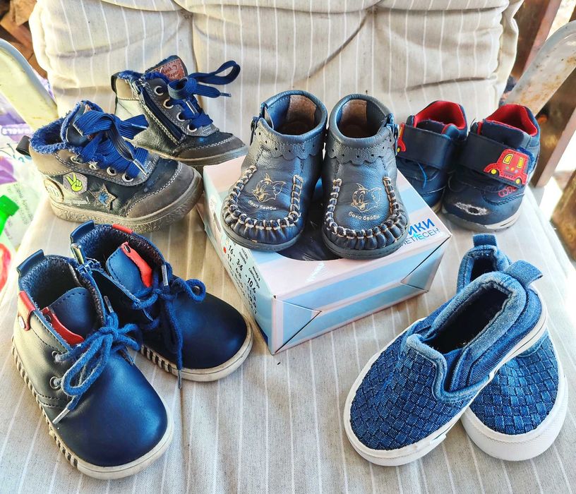 Бебешки Обувки за Прохождане