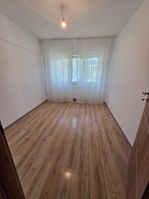 Apartament de inchiriat cu 4 camere Doamna Ghica