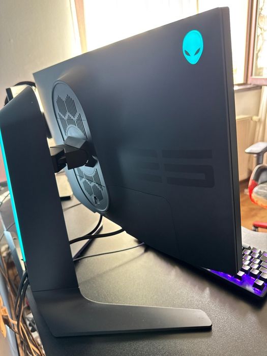 Monitor Dell Alienware 25 inch