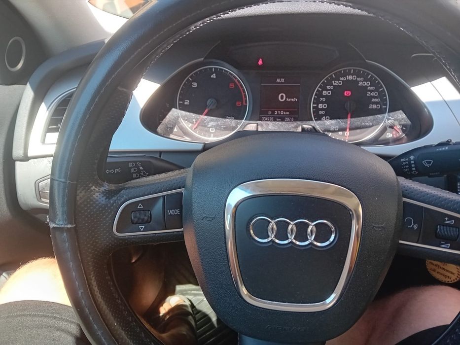 Vând Audi a4 ,2010 qatro