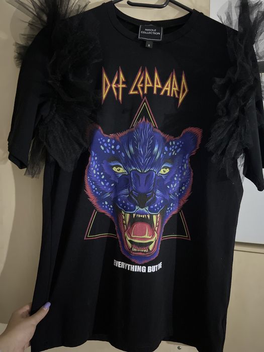 Nikole collection тениска