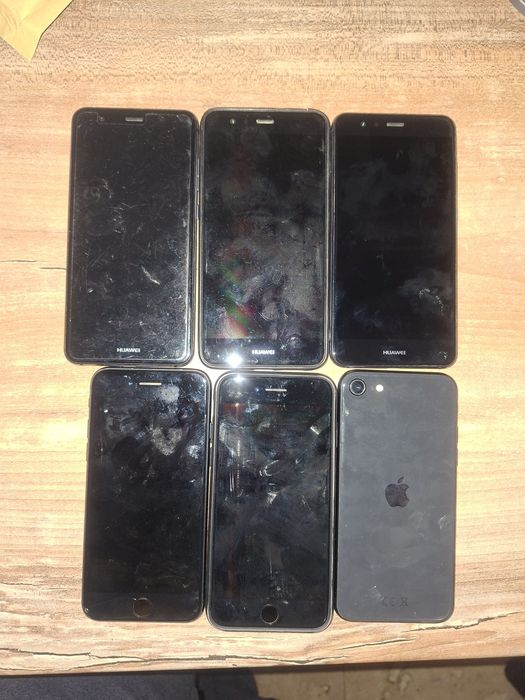 Vand telefon  huawei p10