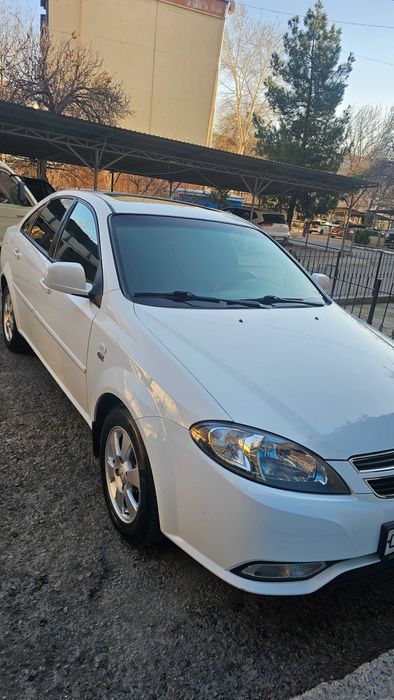 Chevrolet Gentra, 3 pozitsiya avtomat