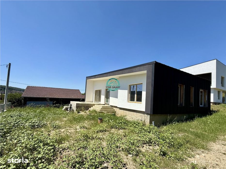 Casa cu 3 camere de vanzare, teren 400 mp, in Corunca