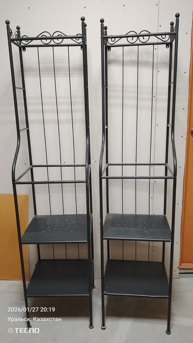 Продам стеллажи полки