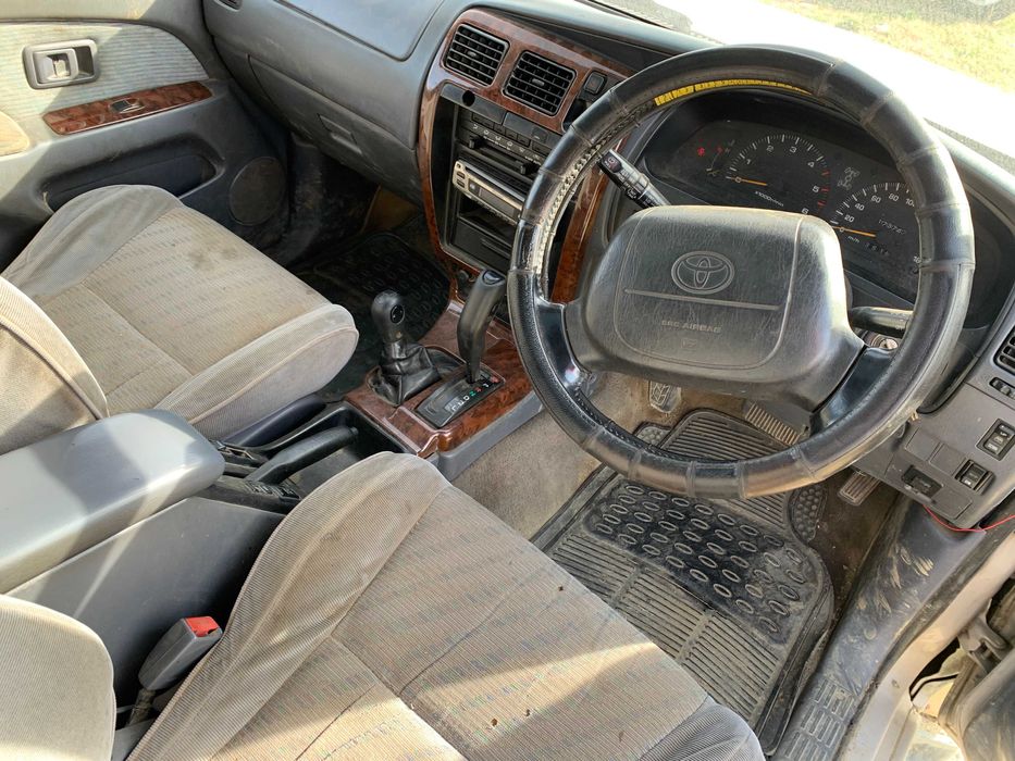 Dezmembrari Dezmembrari Piese piesa Dez Toyota Hilux Surf 1996 3.0 d