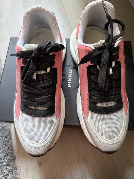 Дамски сникърси Pinko 39