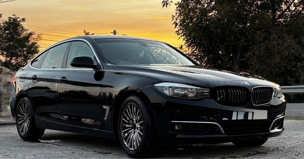 Dezmembrez BMW 320d GT F34 Luxury Line,Navi,manual, jante 18,suspensie M adaptiva,oglinzi cu rabatare electrica Culoare Black-Sapphire METALLIC (475)