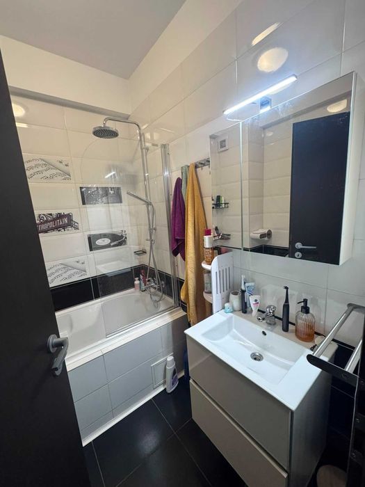 Apartament 2 camere | Boxă depozitare | Parcare | Carol City Park