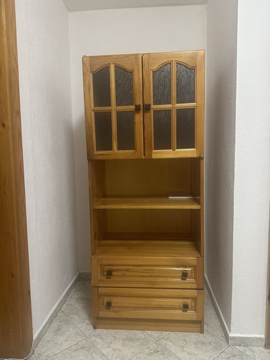 Продавам витрина
